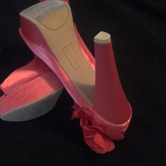 Rose colored over 3 inch beauties - Picture 5 of 5